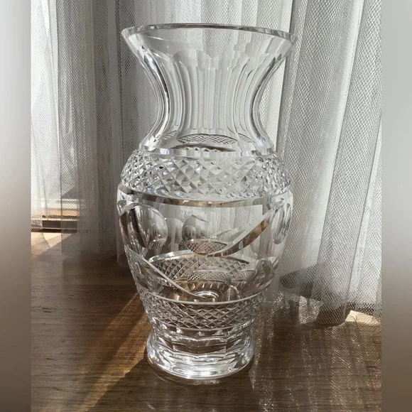 VINTAGE WATERFORD CRYSTAL VASE LARGE HOURGLASS PRE 1990 GREAT GIFT!